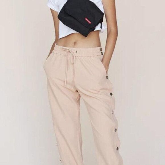 Pants - LPA Women’s 552 Jogger Pants In Nude Size Small Side Snap NWT $188 MSRP (4-25)